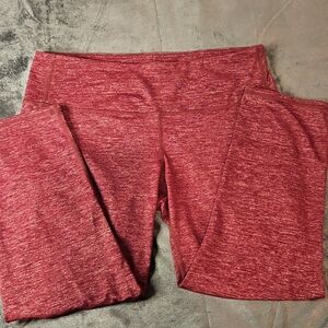 Athleta Spandex Maroon 3/4 Leggings with inside pocket sz. M